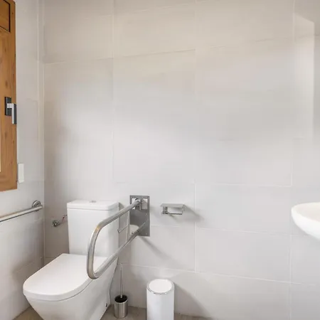 Cova Cuberes Holiday home *